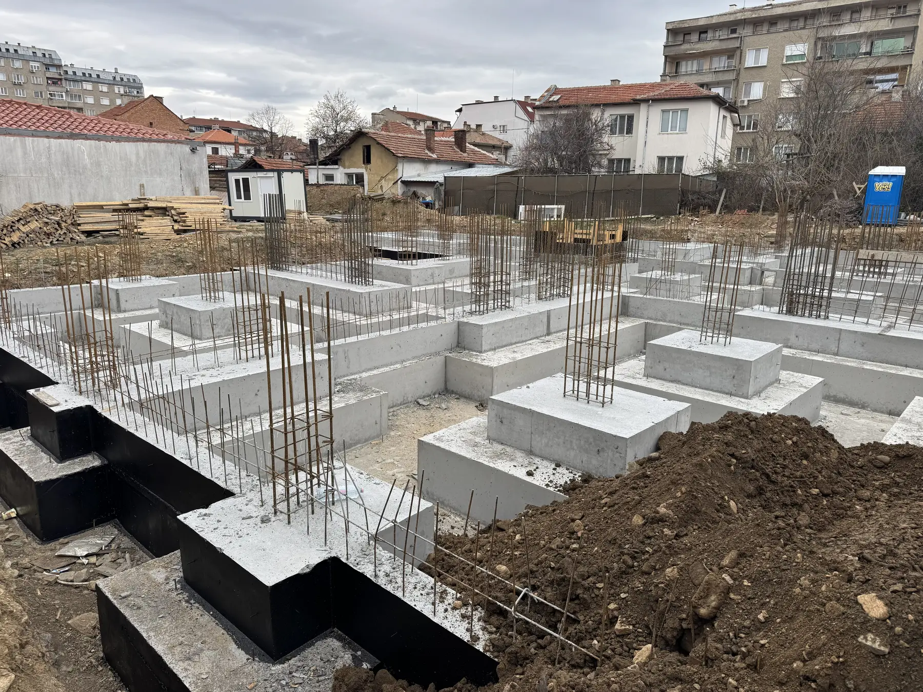 Многофамилна жилищна сграда — етап 7